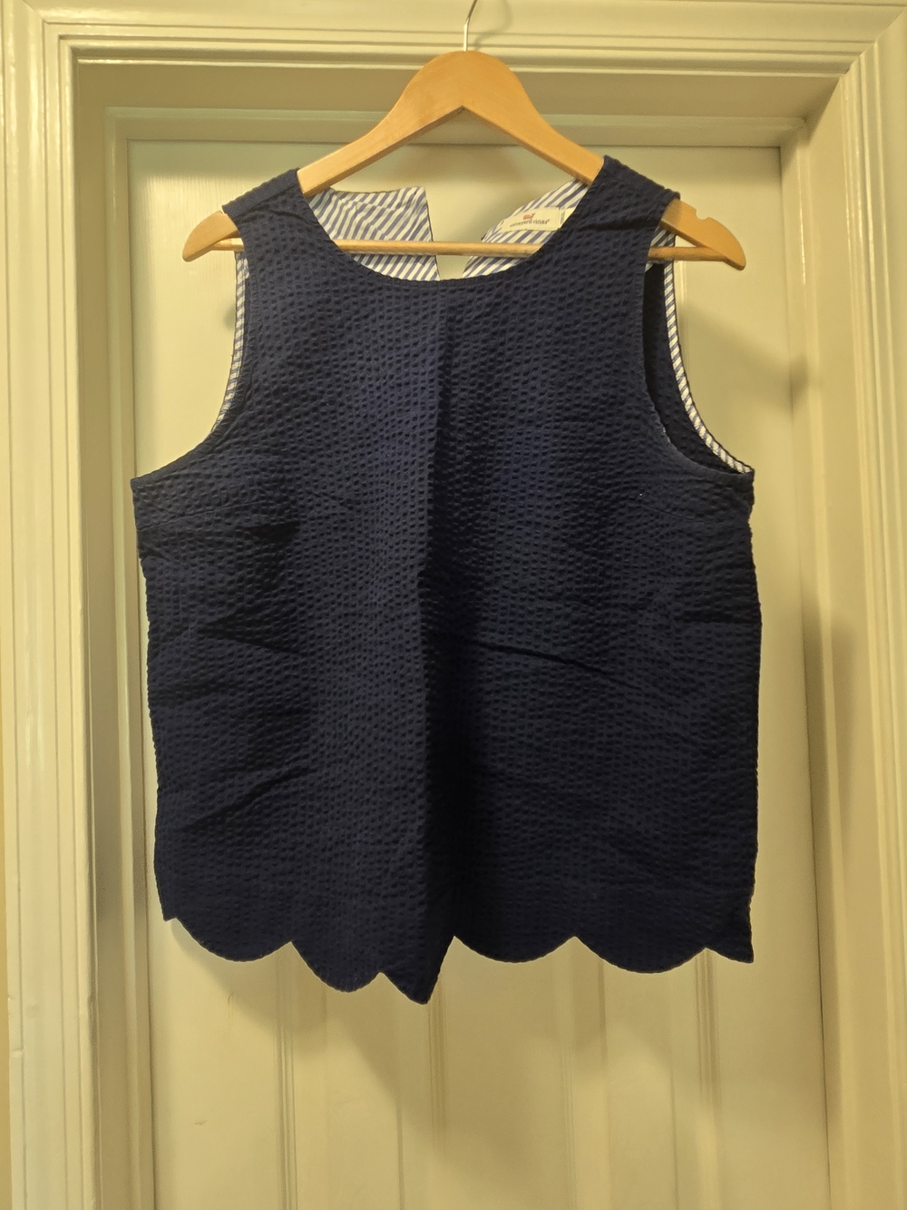 Vineyard Vines Navy Textured Scallop Hem Sleeveless Tank